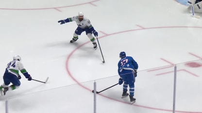 VAN@COL: Kelly scores goal against Kevin Lankinen