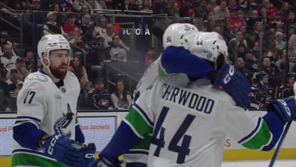 Karlsson complète un bel échange en A.N.