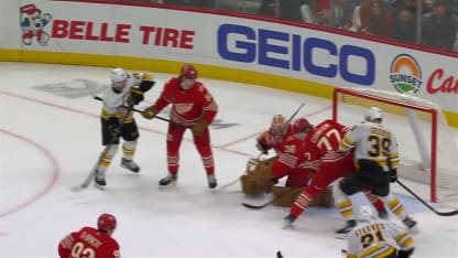 BOS@DET: Steeves scores goal against John Gibson