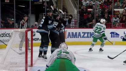 UTA@CAR: Yamamoto scores goal against Brandon Bussi