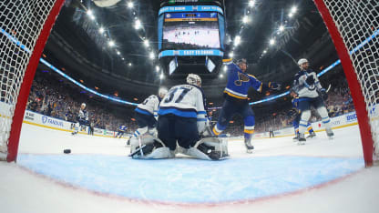 St. Louis Blues golearon a Winnipeg Jets para forzar el Juego 7