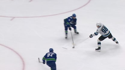 UTA@VAN: Schmaltz scores goal against Kevin Lankinen