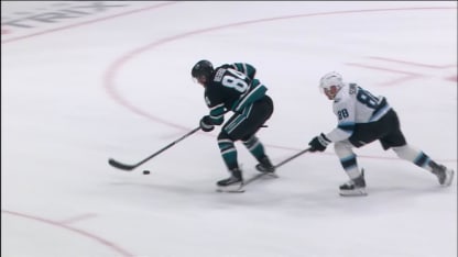 UTA@SJS: Vanecek with a great save against Pavol Regenda