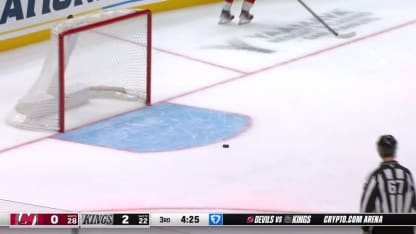 NJD@LAK: Kempe scores empty-net goal