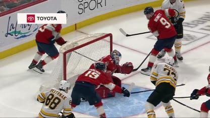 BOS@FLA: Bobrovsky with a great save against Charlie McAvoy