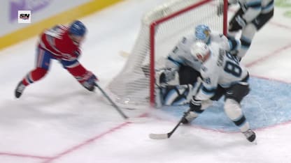 UTA@MTL: Caufield scores goal against Karel Vejmelka