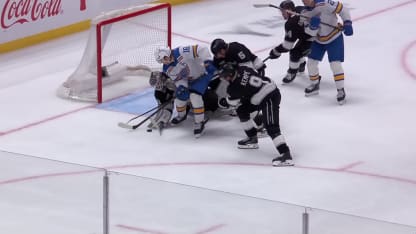STL@LAK: Forsberg with a great save against Robert Thomas