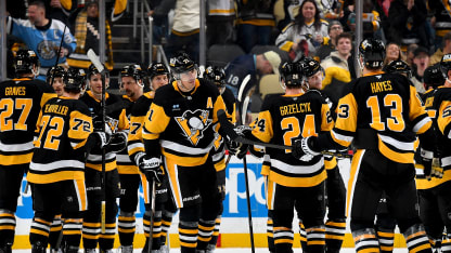 Evgeni Malkin lideró una épica remontada de Penguins en tiempo extra