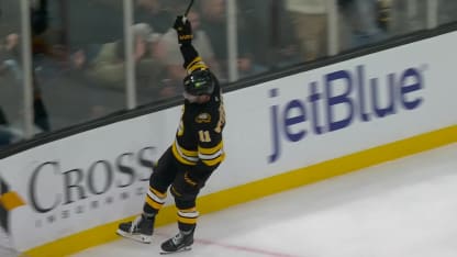 CGY@BOS: Mittelstadt scores goal against Dustin Wolf