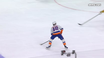 NYI@VGK: Schaefer scores PPG against Akira Schmid