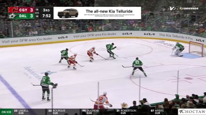 CGY@DAL: Oettinger with a great save against Joel Farabee