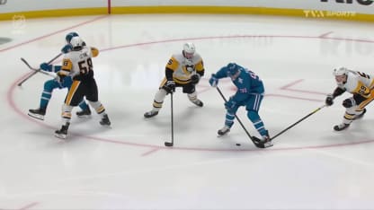 Silovs sort la mitaine