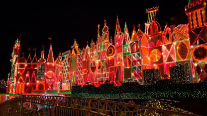 Christmas-Lights-Disneyland