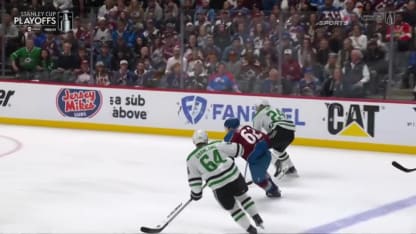 Hintz réussit un doublé