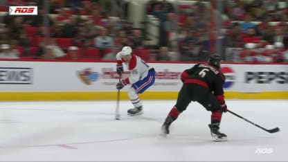 Caufield bien servi par Texier