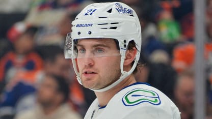 Vancouver Canucks v Edmonton Oilers