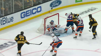 NYI@BOS: Eyssimont scores goal against Ilya Sorokin