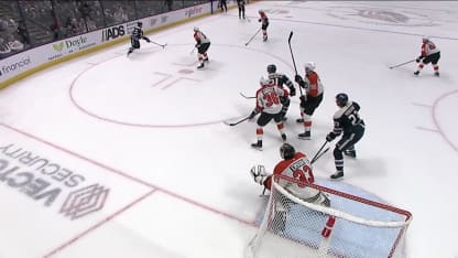 Monahan réduit l'écart