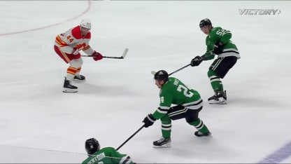 Robertson crée l'égalité en 3e période