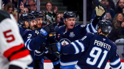 Les Jets ont le dernier mot face aux Devils