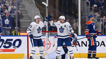 Tavares' 20th goal of season