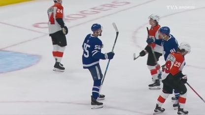 Joshua surprend Vladar sur réception