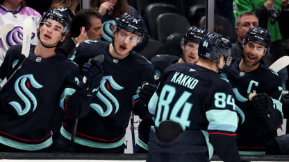 Kraken vence a Panthers y recupera puesto de comodín en el Oeste