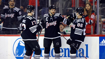 Carolina Hurricanes v New Jersey Devils