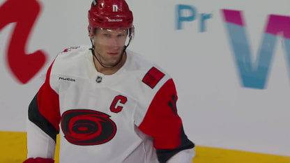 Staal doubles lead