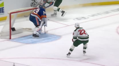 MIN@NYI: Yurov scores goal against David Rittich
