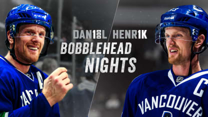 1718-DIG-6619-Bobble-Head_2568x1444