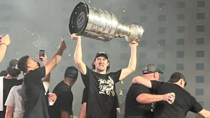 Cup parade live blog Stone rally