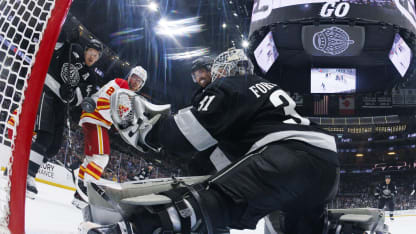 LOS ANGELES, CALIFORNIA - FEBRUARY 28: Anton Forsberg #31 of the Los Angeles Kings makes a save during the third period against the Calgary Flames at Crypto.com Arena on February 28, 2026 in Los Angeles, California. (Photo by Ric Tapia/Getty Images)