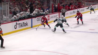 SEA@WSH: Dowd scores goal against Matt Murray