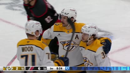 NSH@CAR: Forsberg scores goal against Brandon Bussi