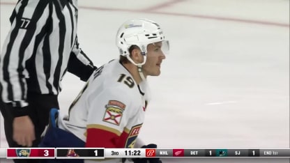 FLA@ARI: Tkachuk scores goal against Karel Vejmelka