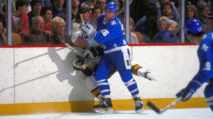 Stastny_Peter_hero_uncropped2_2568x1444