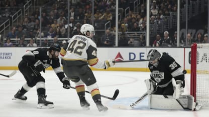 Eichel sets up Bowman in the slot