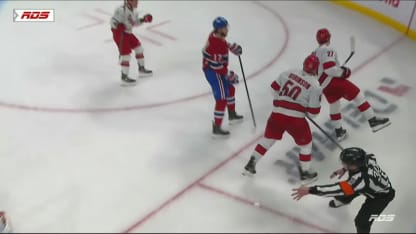 Jost coupe le déficit en moitié