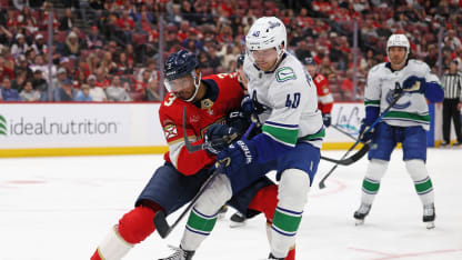 Två poäng från Elias Pettersson igen när Vancouver förlorade