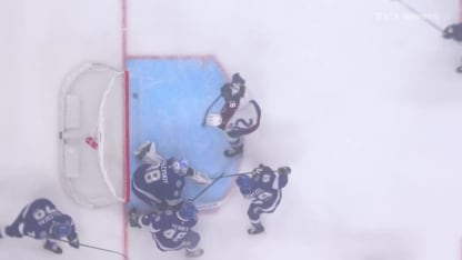 Ivan réduit l'écart