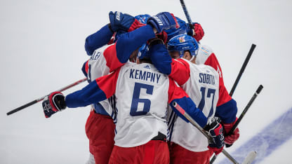 Russia-celebrate 9-8