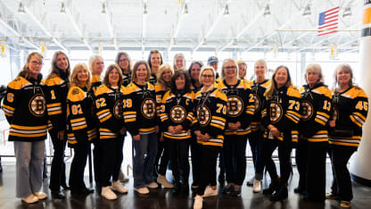 Photos: Moms Arrive in Boston Ahead of B's Moms Trip