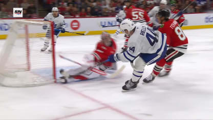 TOR@CHI: Rielly scores goal against Spencer Knight