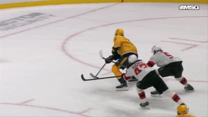 NJD@NSH: Daws with a great save against Filip Forsberg