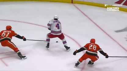 NYR@ANA: Viel marque un but contre Spencer Martin