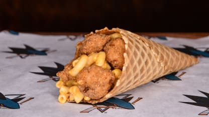 playoff-food-mac-cone