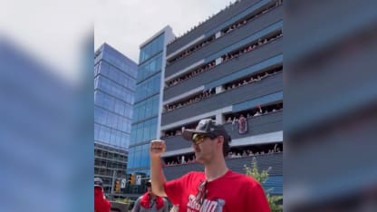 Carolina Hurricanes fans fill out parking garage Stanley Cup parade