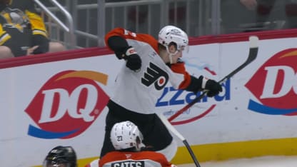 Barkey shows patience down low