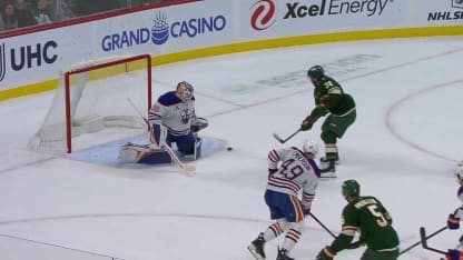 Hartman, Middleton connect on give-and-go